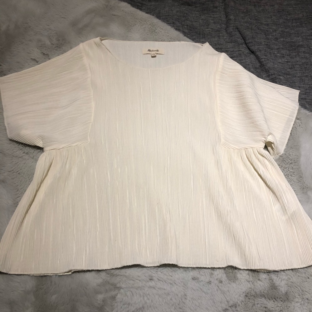 Texture and Thred micropleat top. S